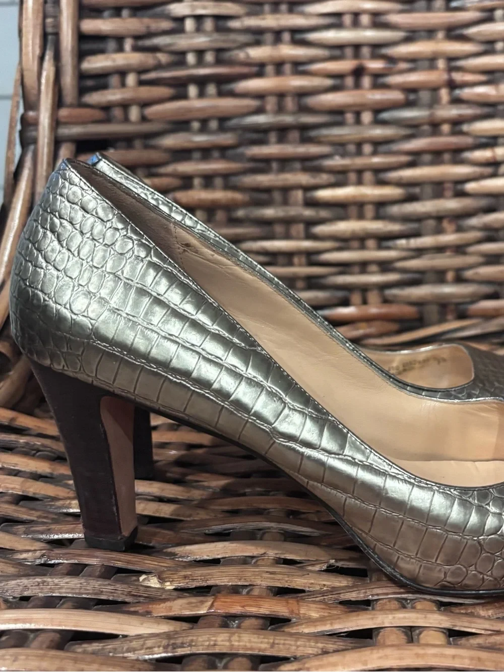 Cole Haan Women's Gold Metallic Peep Toe Heels in size 8.5